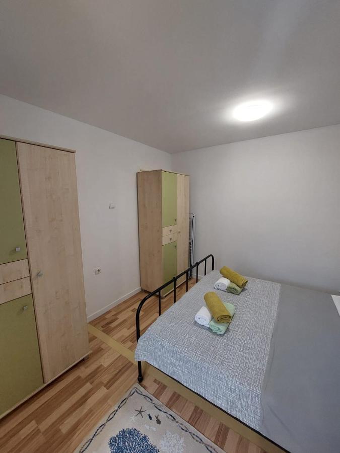 דירות קרס Apartman Katarina מראה חיצוני תמונה